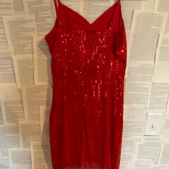 Sequin dresses ⚠️BUNDLE⚠️ - Picture 4 of 4